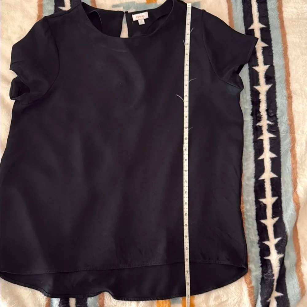 Cuyana Silk Tee, 3-Ply Silk, Large, Black - Picture 9 of 10